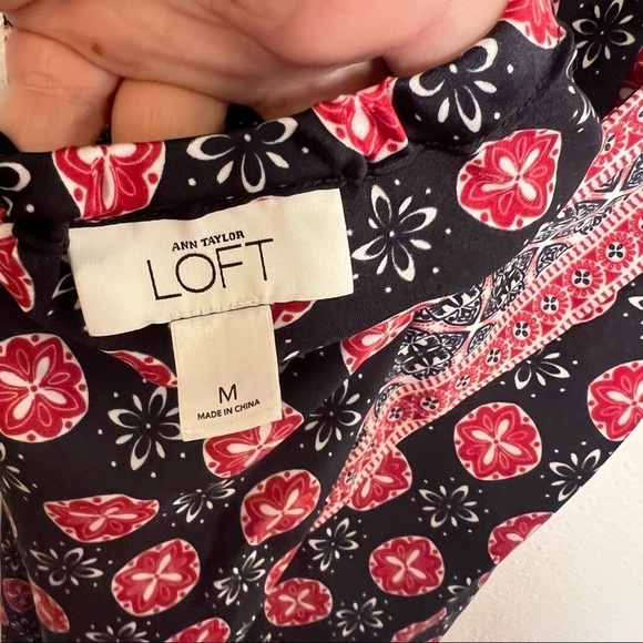 Loft Adjustable Halter Top Black White Red Geo Floral - Picture 9 of 10